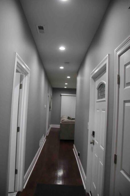 Upscale Apartment Westside Of Chicago Eksteriør bilde